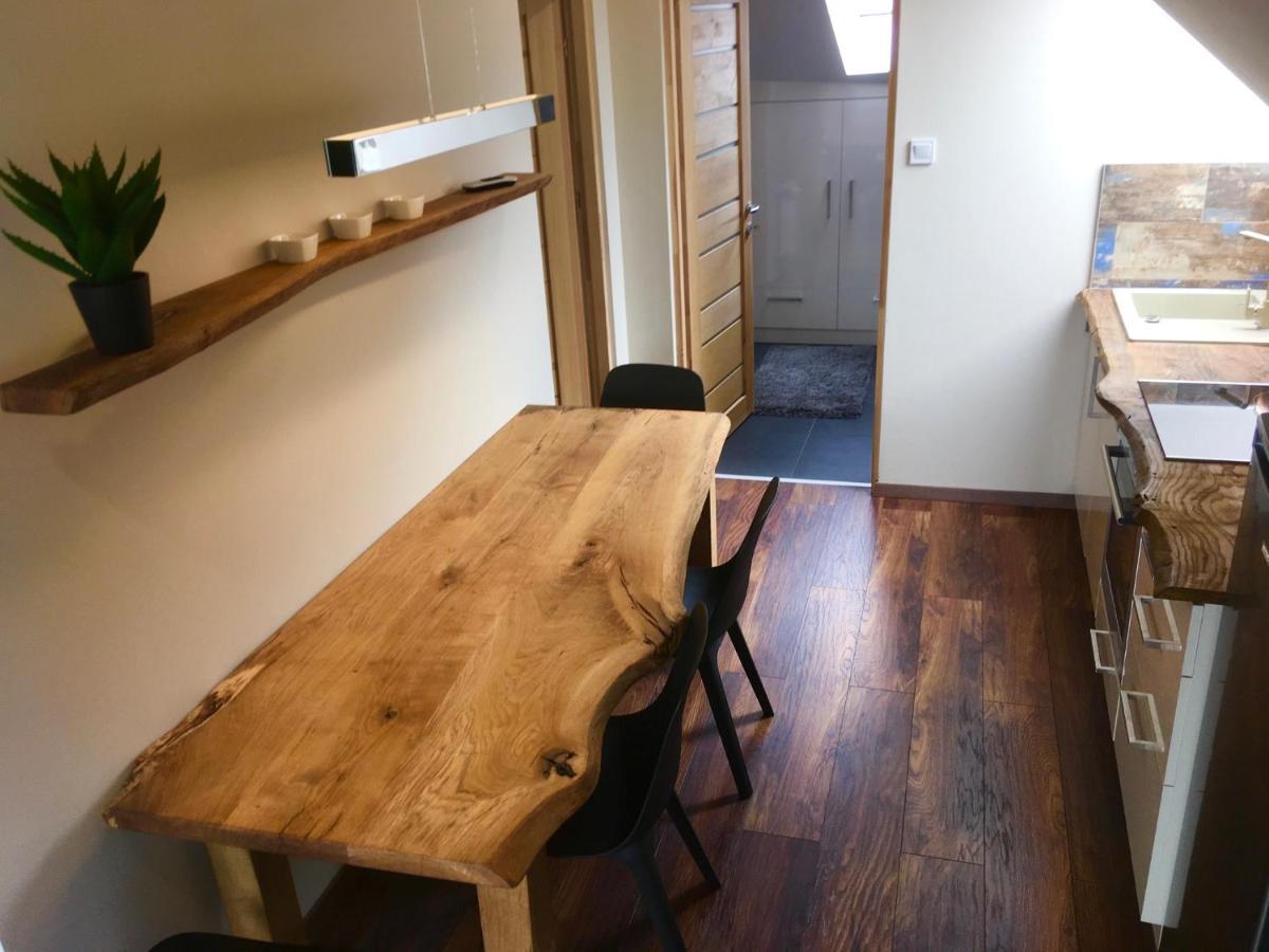 Wood Deluxe Belvaros Apartment Veszprem