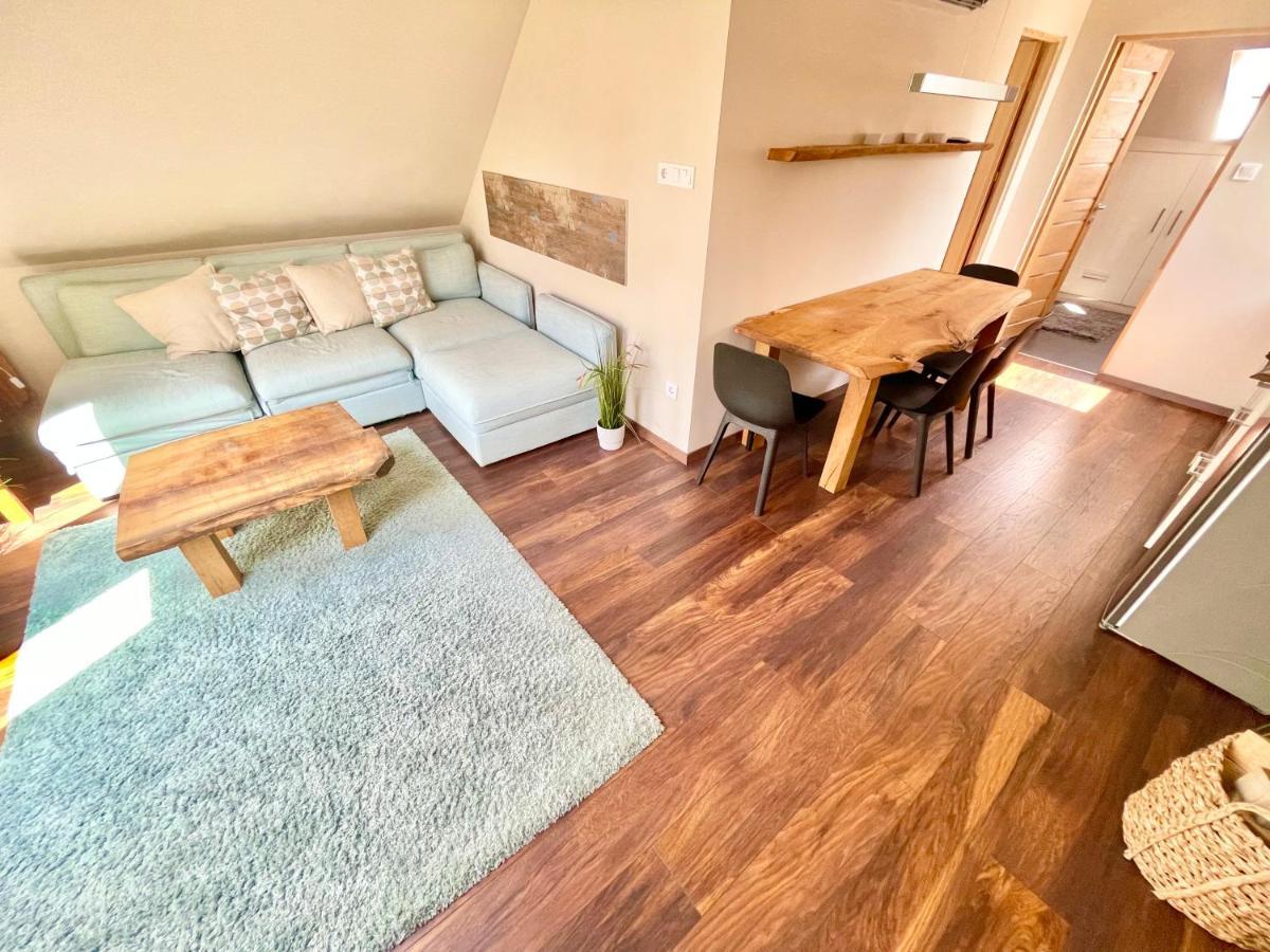 Wood Deluxe Belvaros * Veszprém