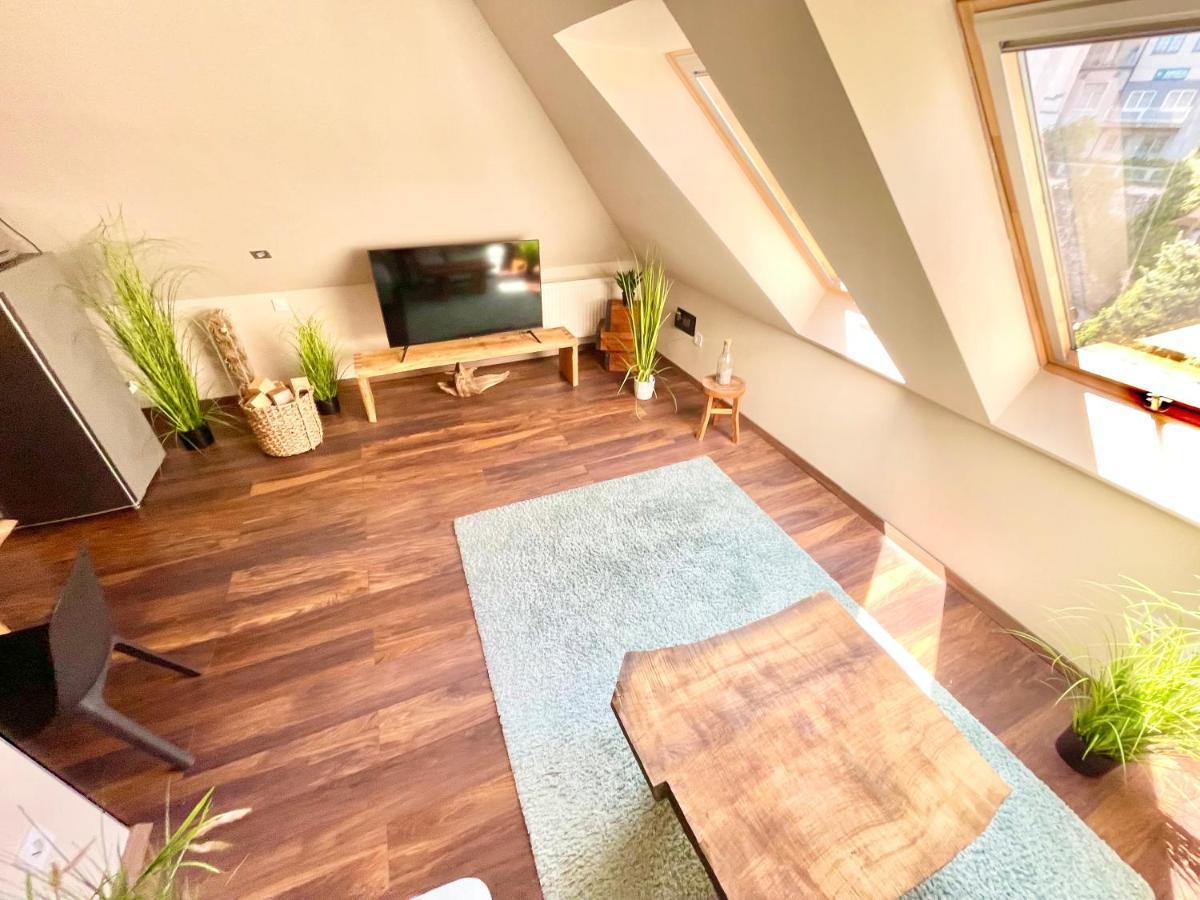 Wood Deluxe Belvaros Apartment *